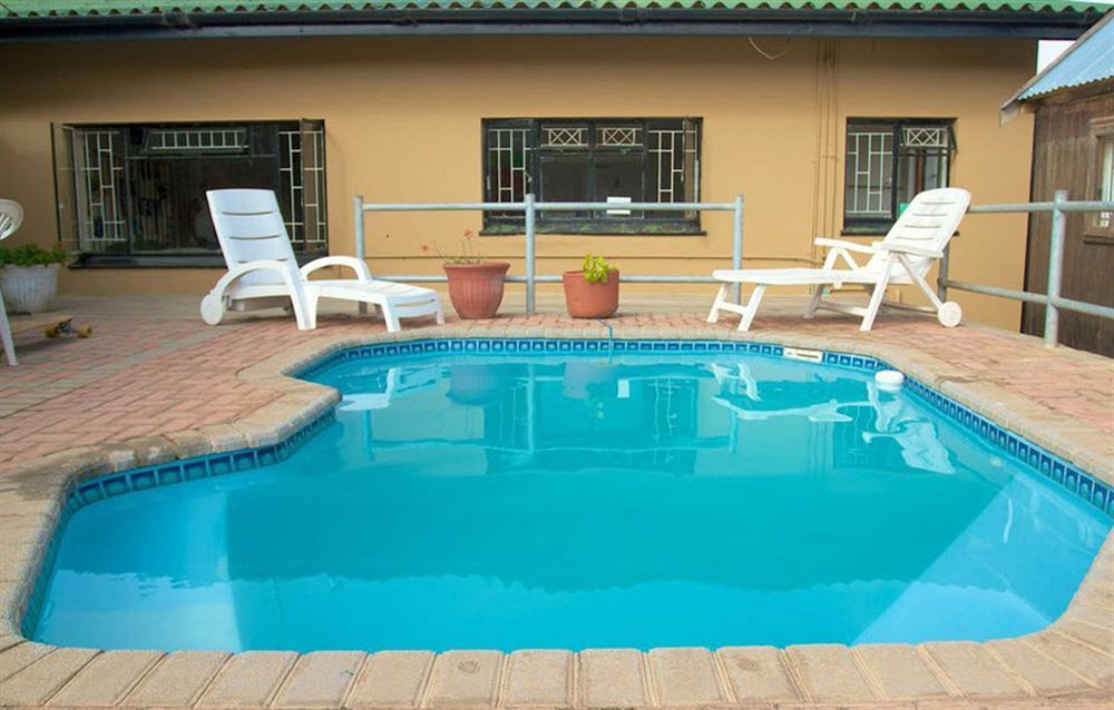 Jeffreys Bay Backpackers Hostel Bagian luar foto