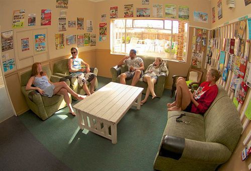 Jeffreys Bay Backpackers Hostel Bagian luar foto